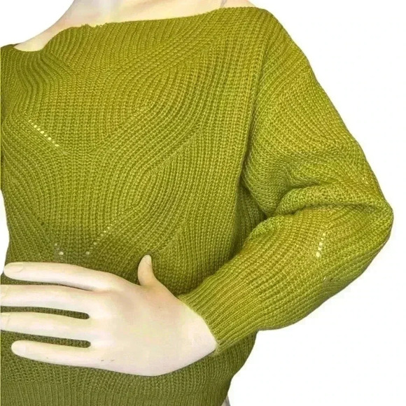 Chic Open Work Long Sleeve Knit Top. - Picture 9 of 13